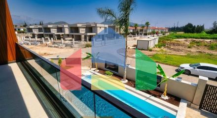 Вілли в мікрорайоні Чамюва, Кемер-Анталія .