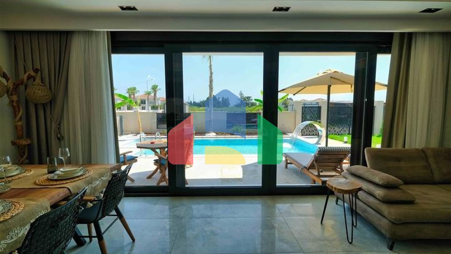 Вілли в мікрорайоні Чамюва, Кемер-Анталія .