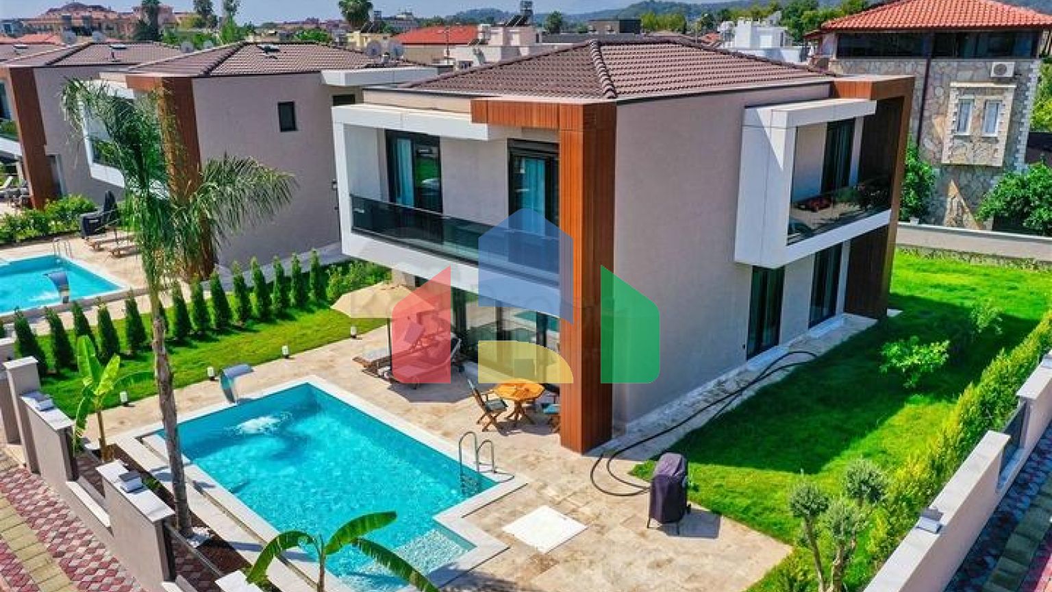 Вілли в мікрорайоні Чамюва, Кемер-Анталія .