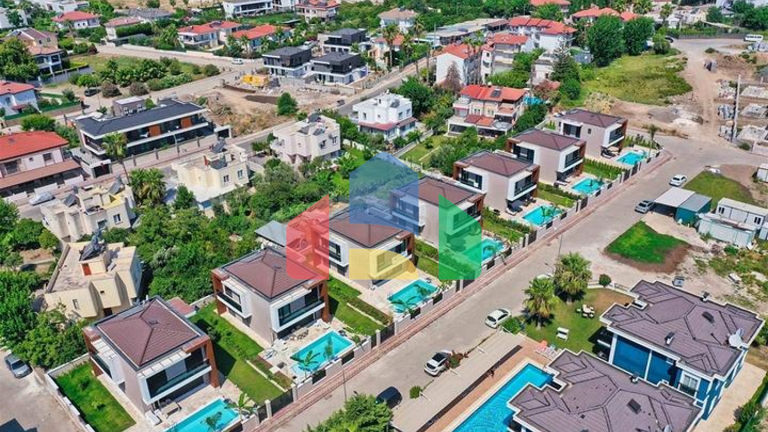 Вілли в мікрорайоні Чамюва, Кемер-Анталія .