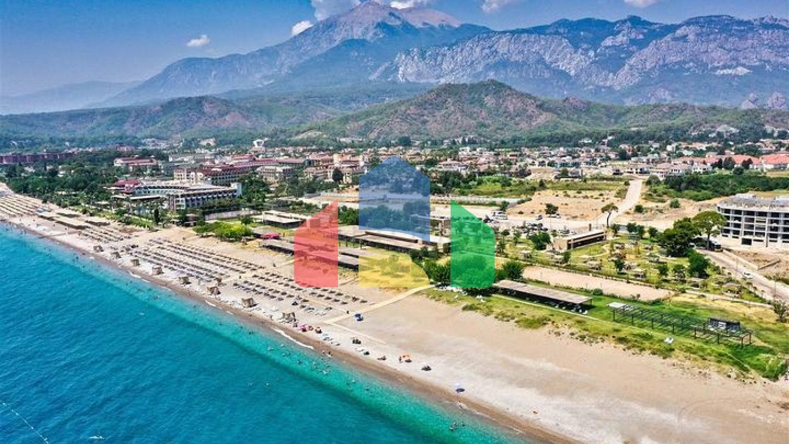 Вілли в мікрорайоні Чамюва, Кемер-Анталія .