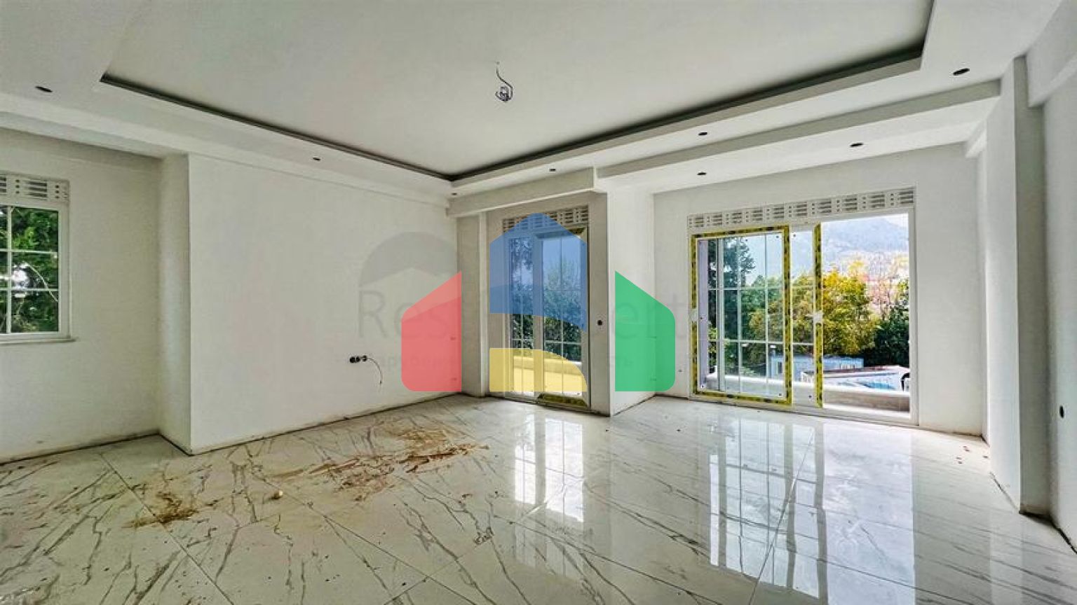 Квартира планування 3 + 1 в районі Кемер - Анталія