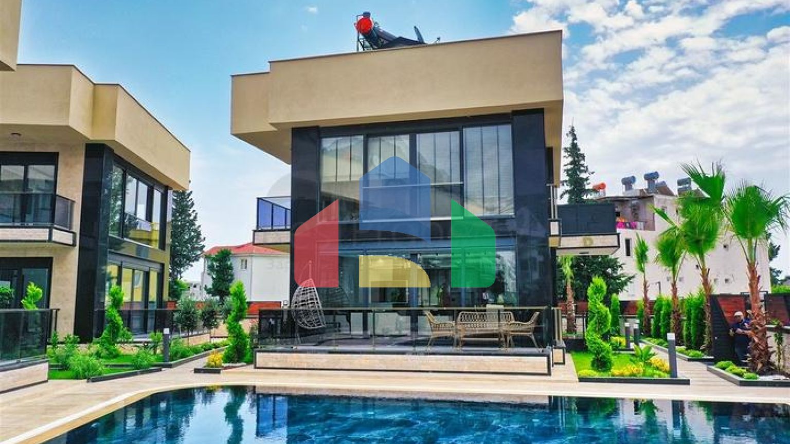 Вілли планування 4 + 1 в районі Кемер - Анталія