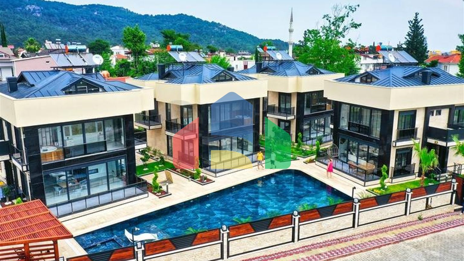 Вілли планування 4 + 1 в районі Кемер - Анталія