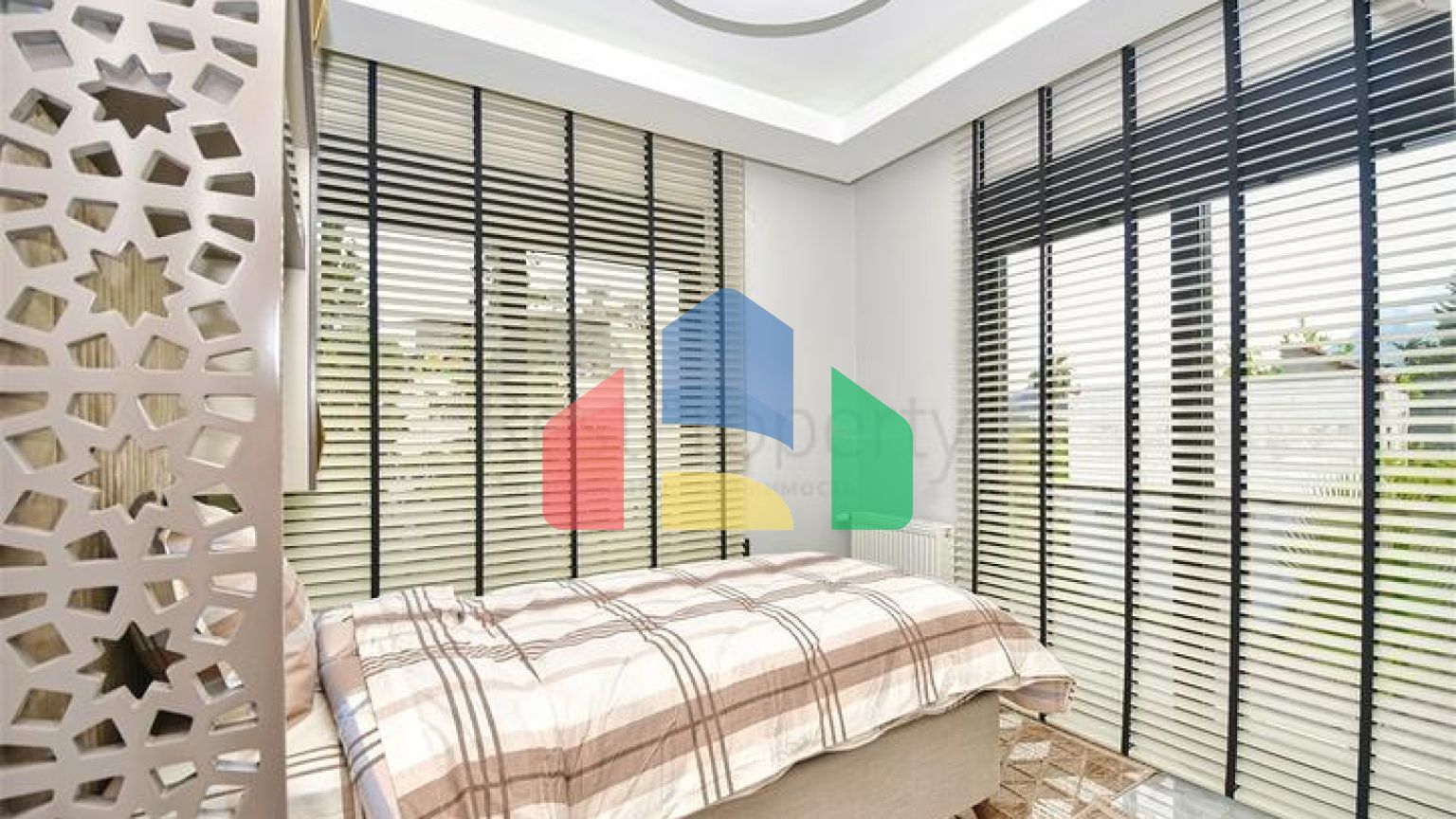 Вілли планування 4 + 1 в районі Кемер - Анталія