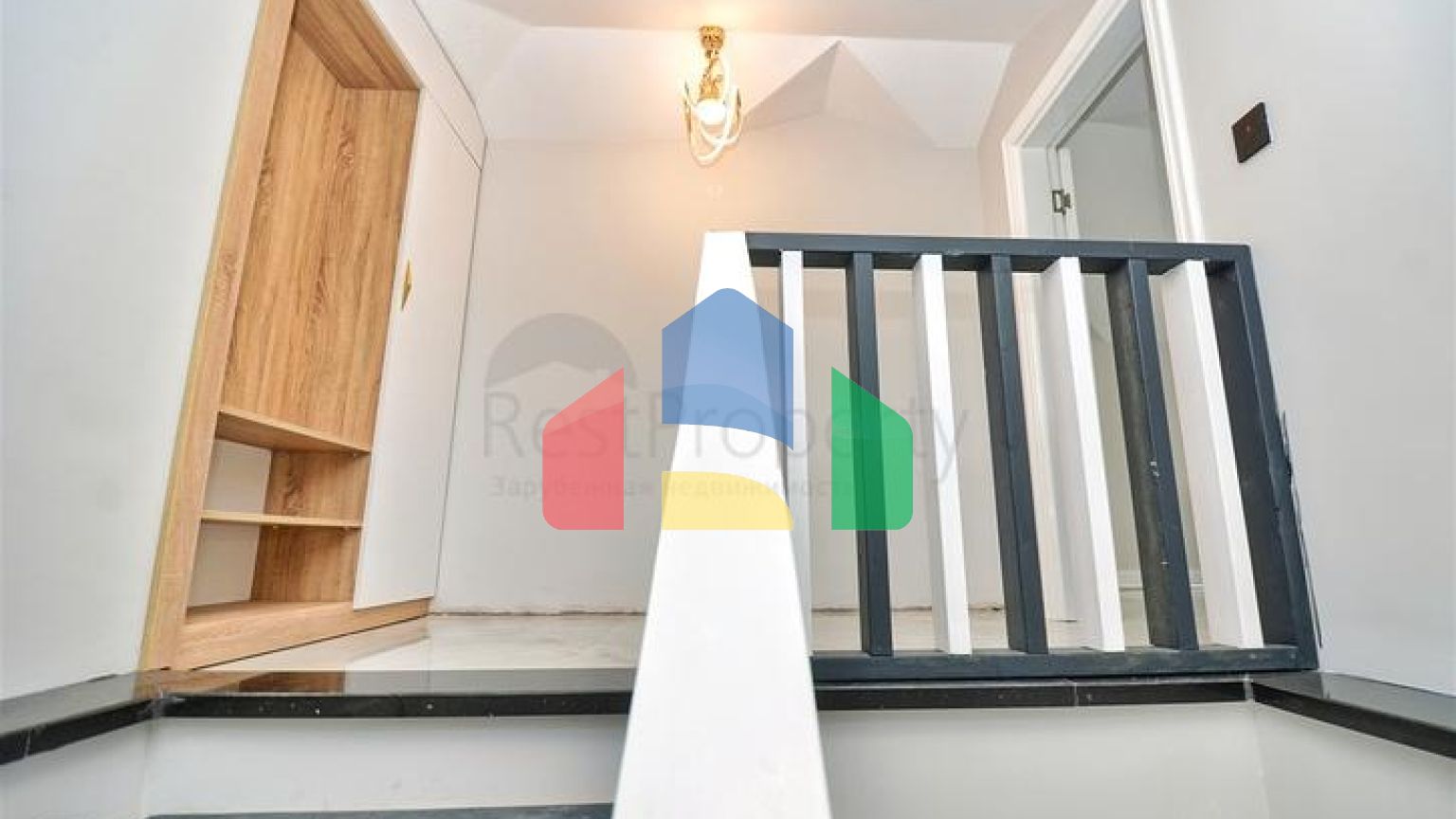 Вілли планування 4 + 1 в районі Кемер - Анталія