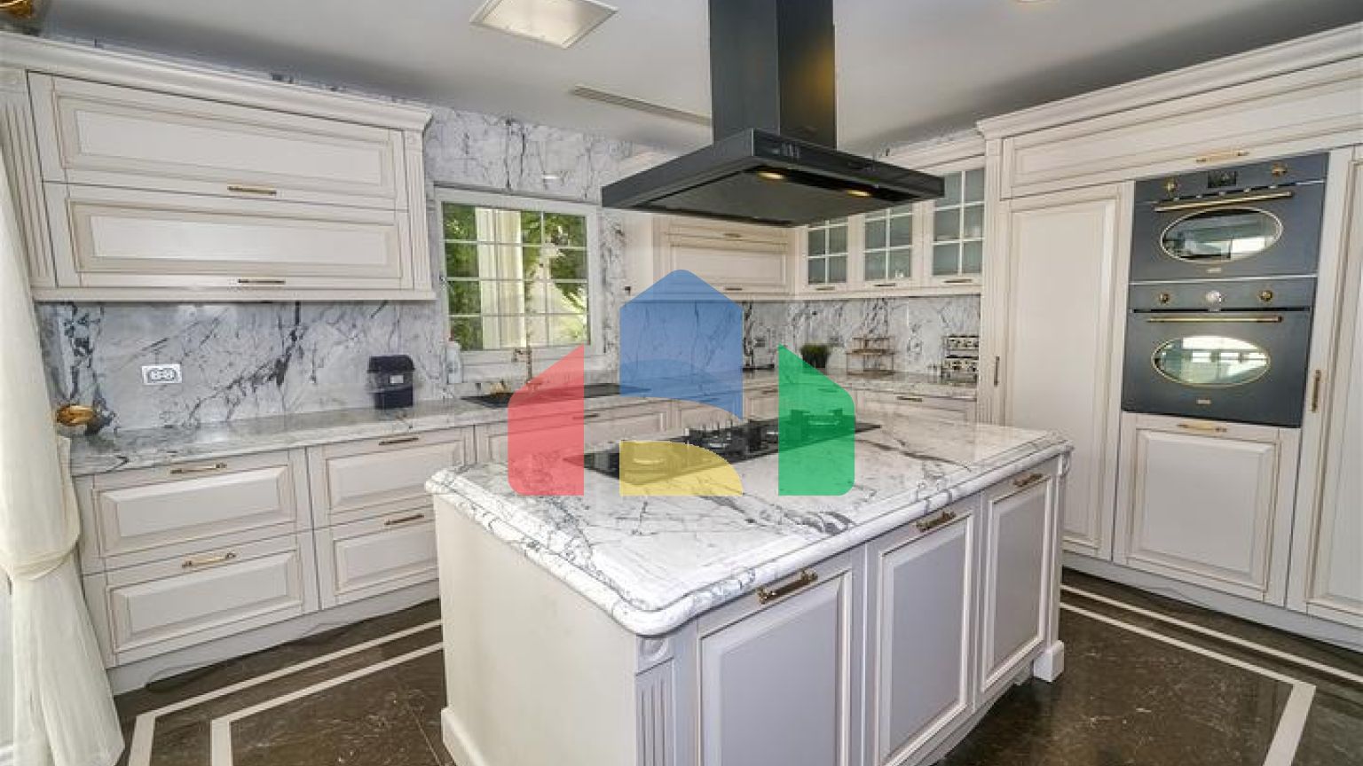 Виллы класса люкс в районе Кемер - Анталия