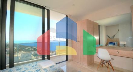 Великолепная вилла с видом на море в Калкане Великолепная вилла с видом на море в Калкане