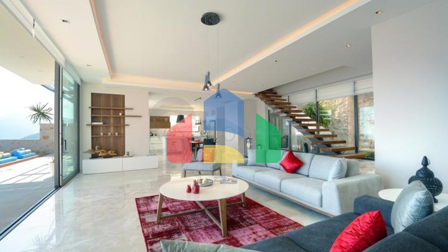 Великолепная вилла с видом на море в Калкане