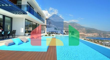 Великолепная вилла с видом на море в Калкане Великолепная вилла с видом на море в Калкане