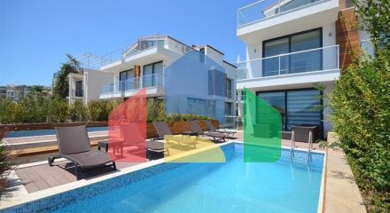 Вилла с потрясающим видом в Калкане Вилла с потрясающим видом в Калкане