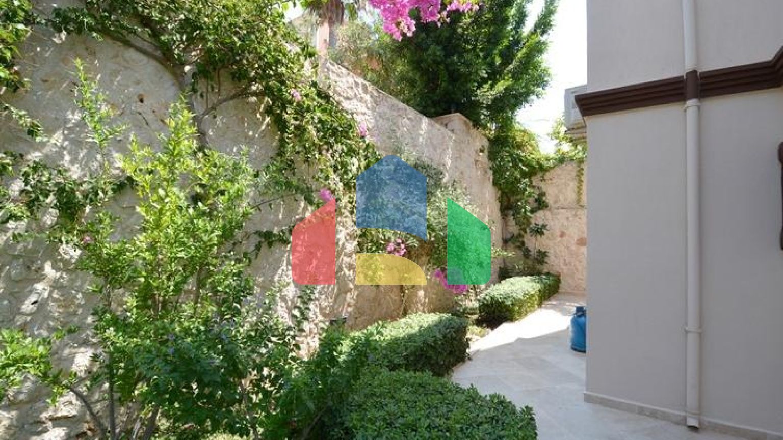 Прекрасная вилла с видом на море в районе Каламар, Калкан