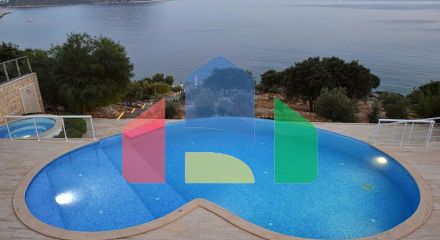 Эксклюзивные виллы 5+1 с видом на море в Калкане