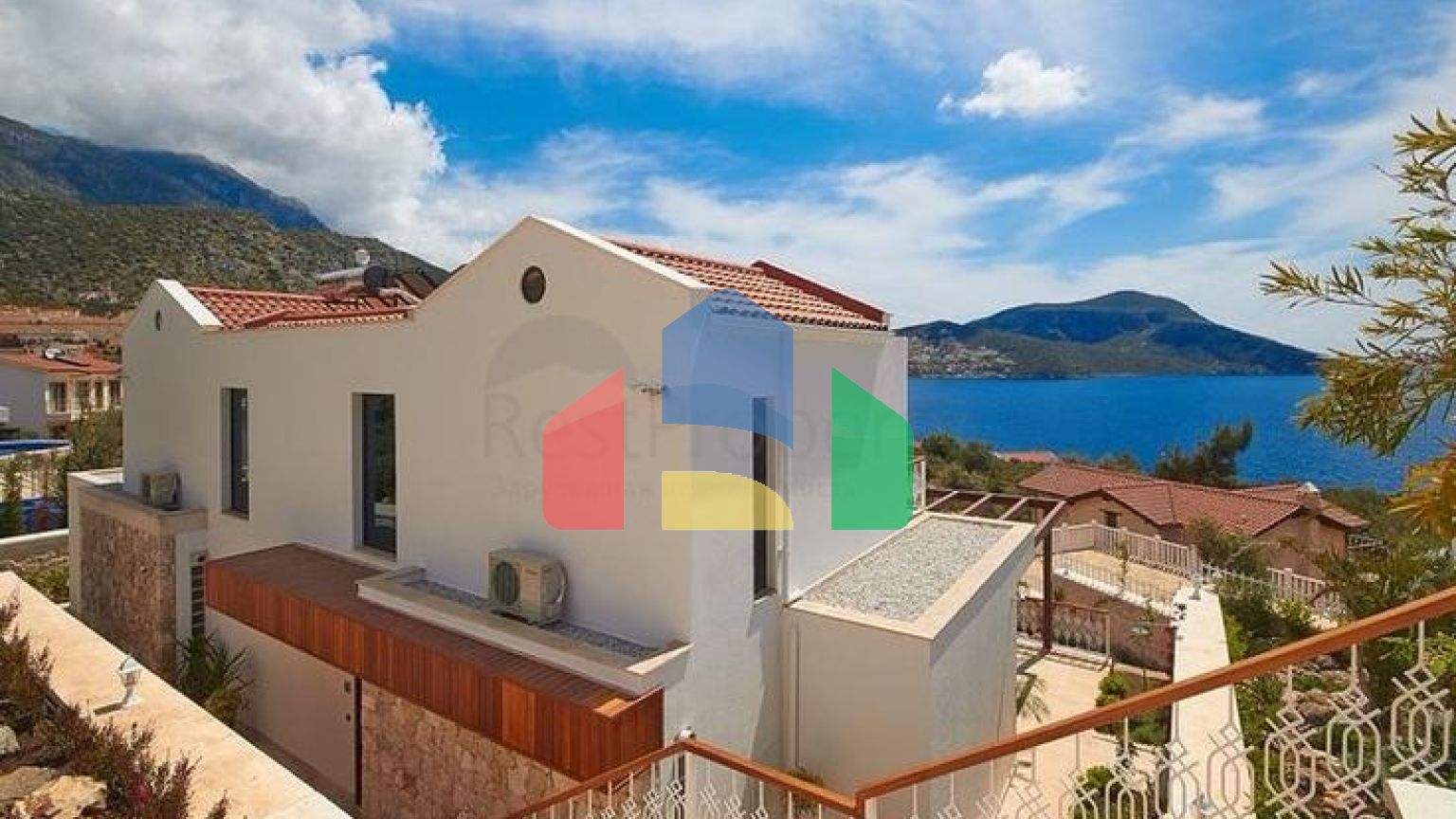 Вилла 4+1 с видом на море в Калкане