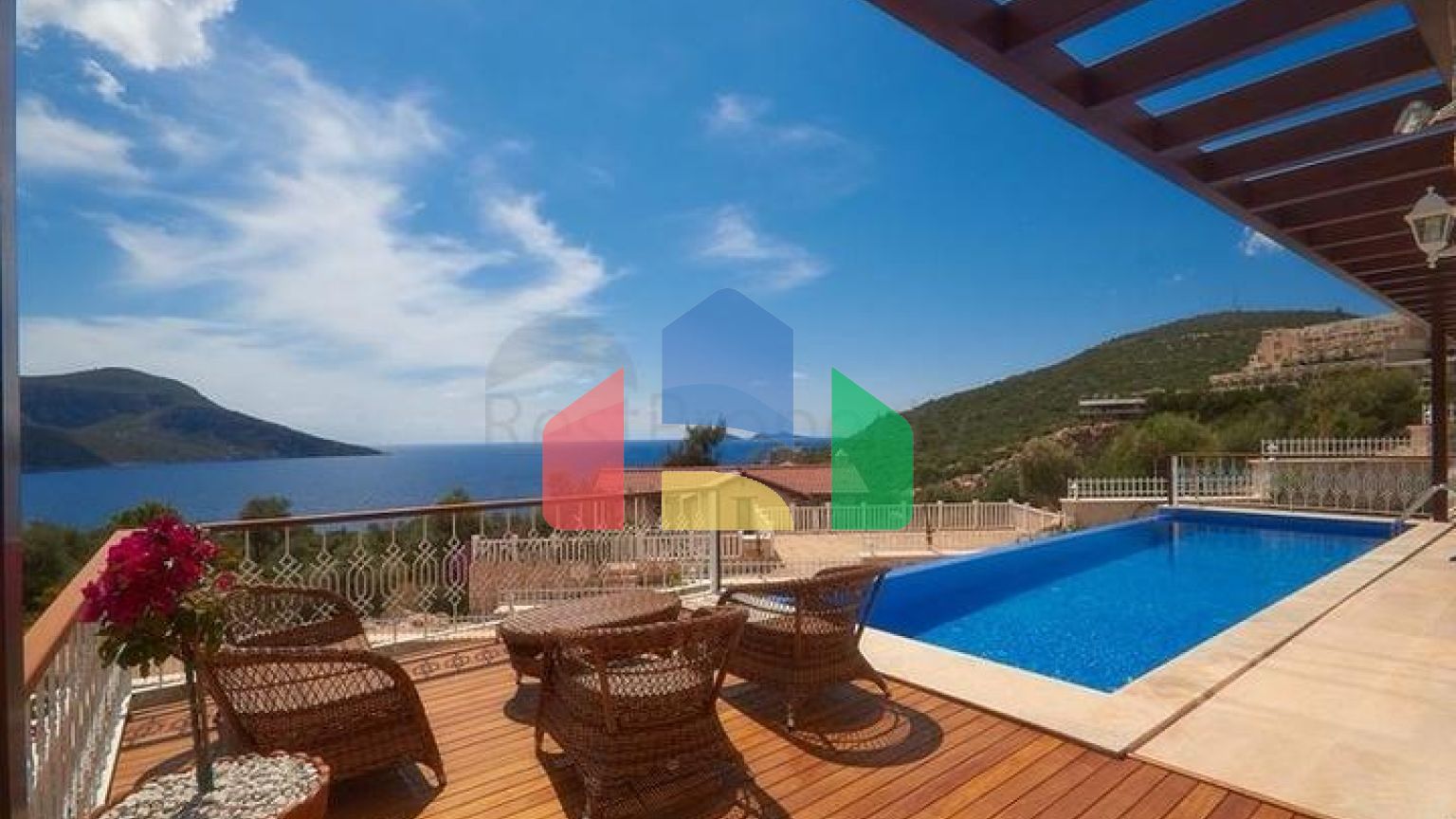 Вилла 4+1 с видом на море в Калкане
