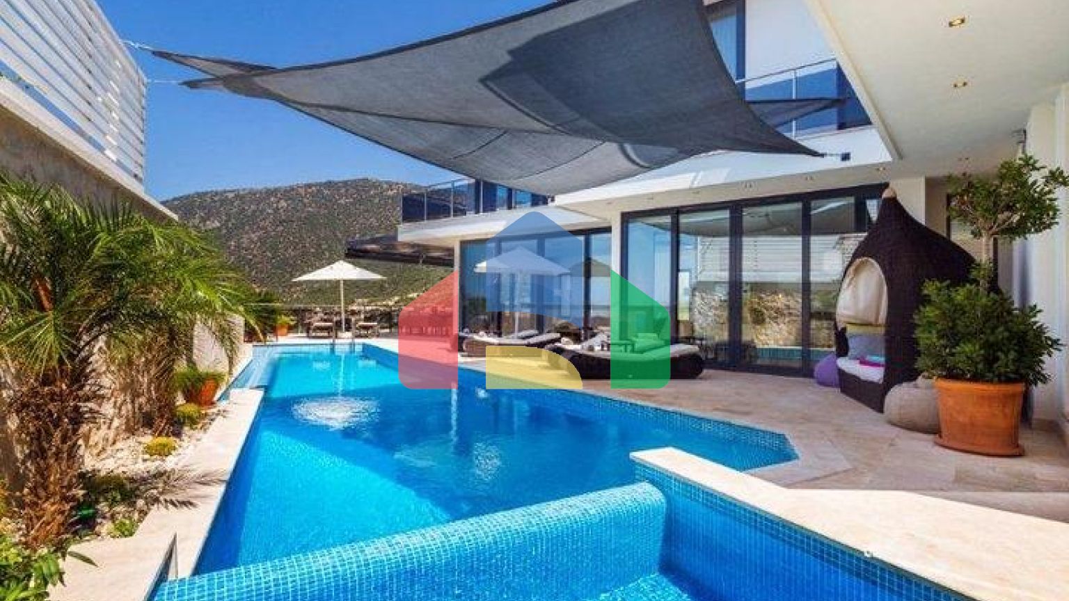 Элитная вилла в Калкане с видом на море