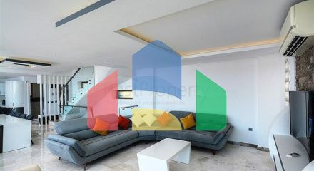 Приватна вілла 5 + 1 у Калкані з видом на море та острови