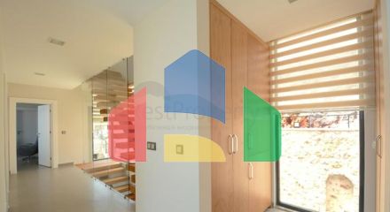 Очаровательная вилла с видом на море в Калкане