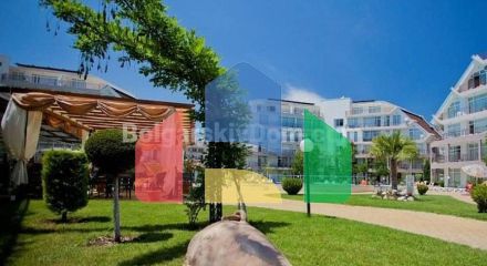 Трикімнатна квартира в Сан Вілладж