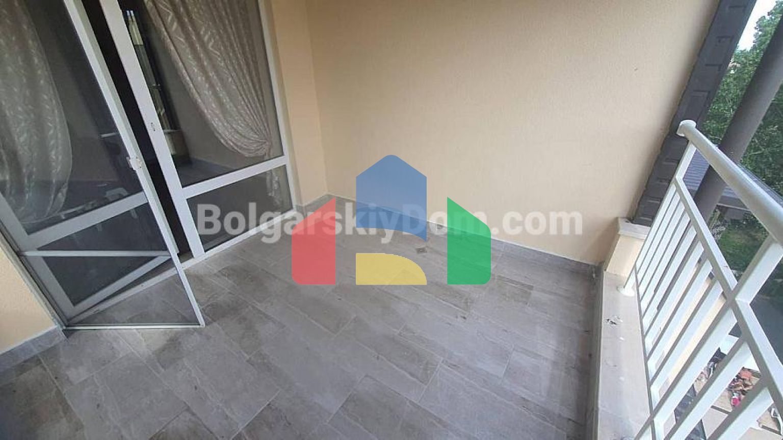 Трехкомнатная квартира в Си Дримс