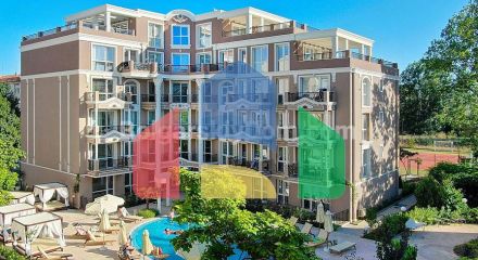 Чотирикімнатна квартира в Izida Palace