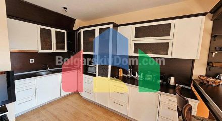 Трикімнатна квартира в Антарес