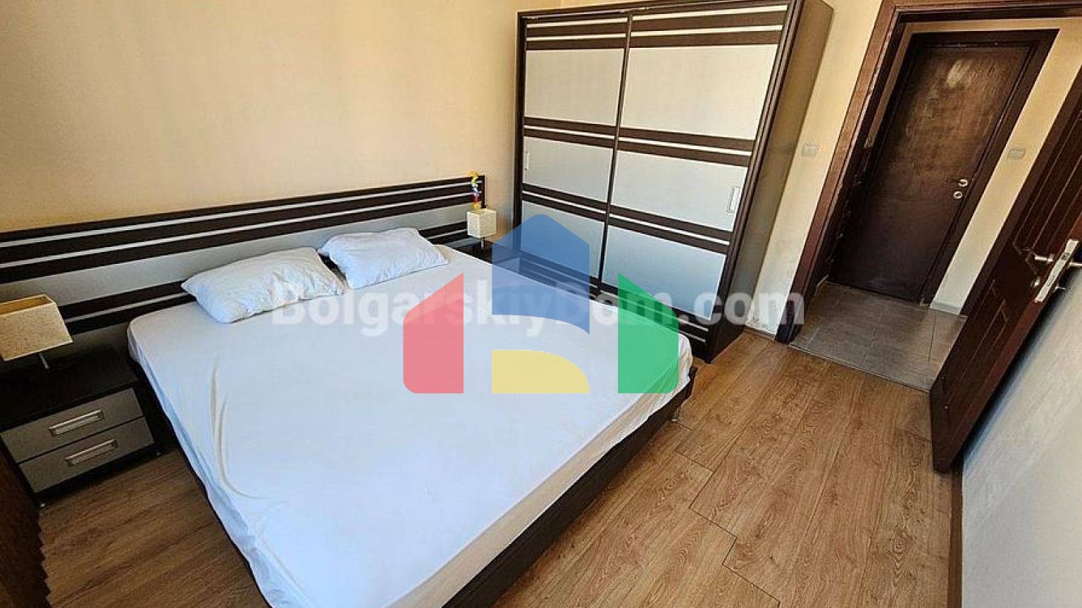 Трикімнатна квартира в Антарес