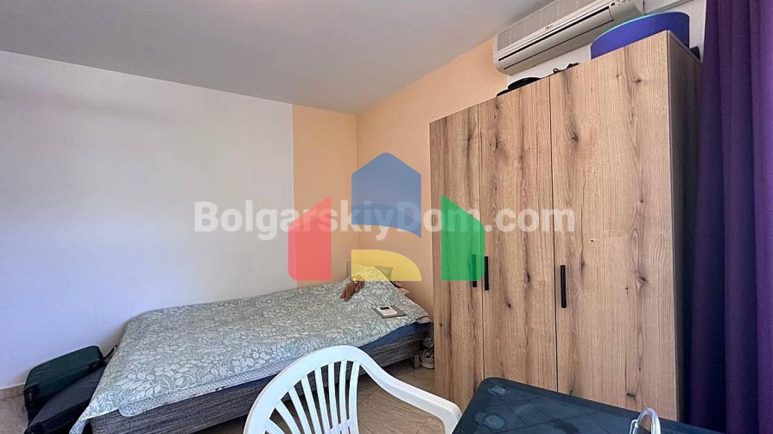 Трехкомнатная квартира в Сан Вилладж