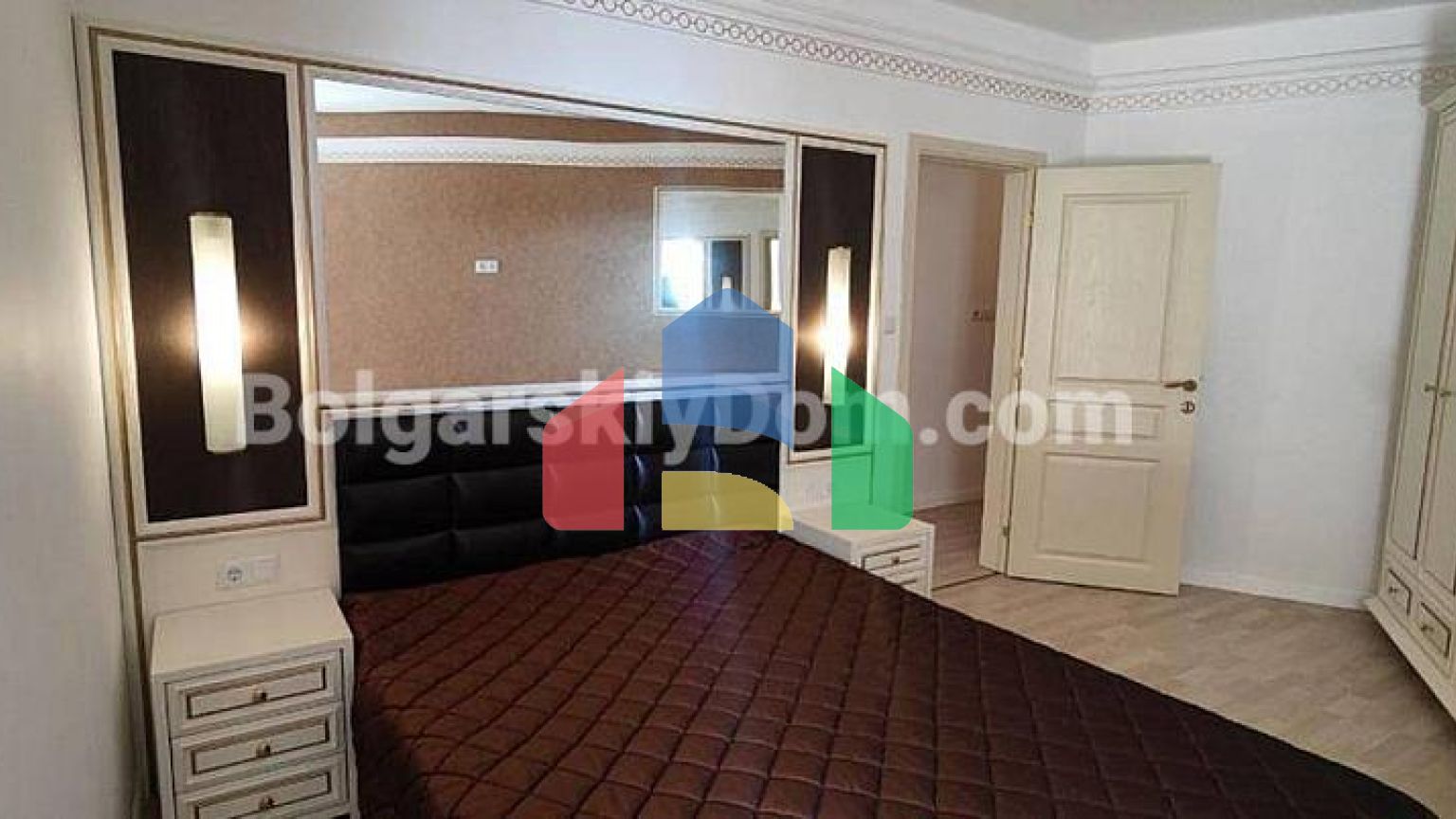 Двокімнатна квартира в Голден Реінбоу