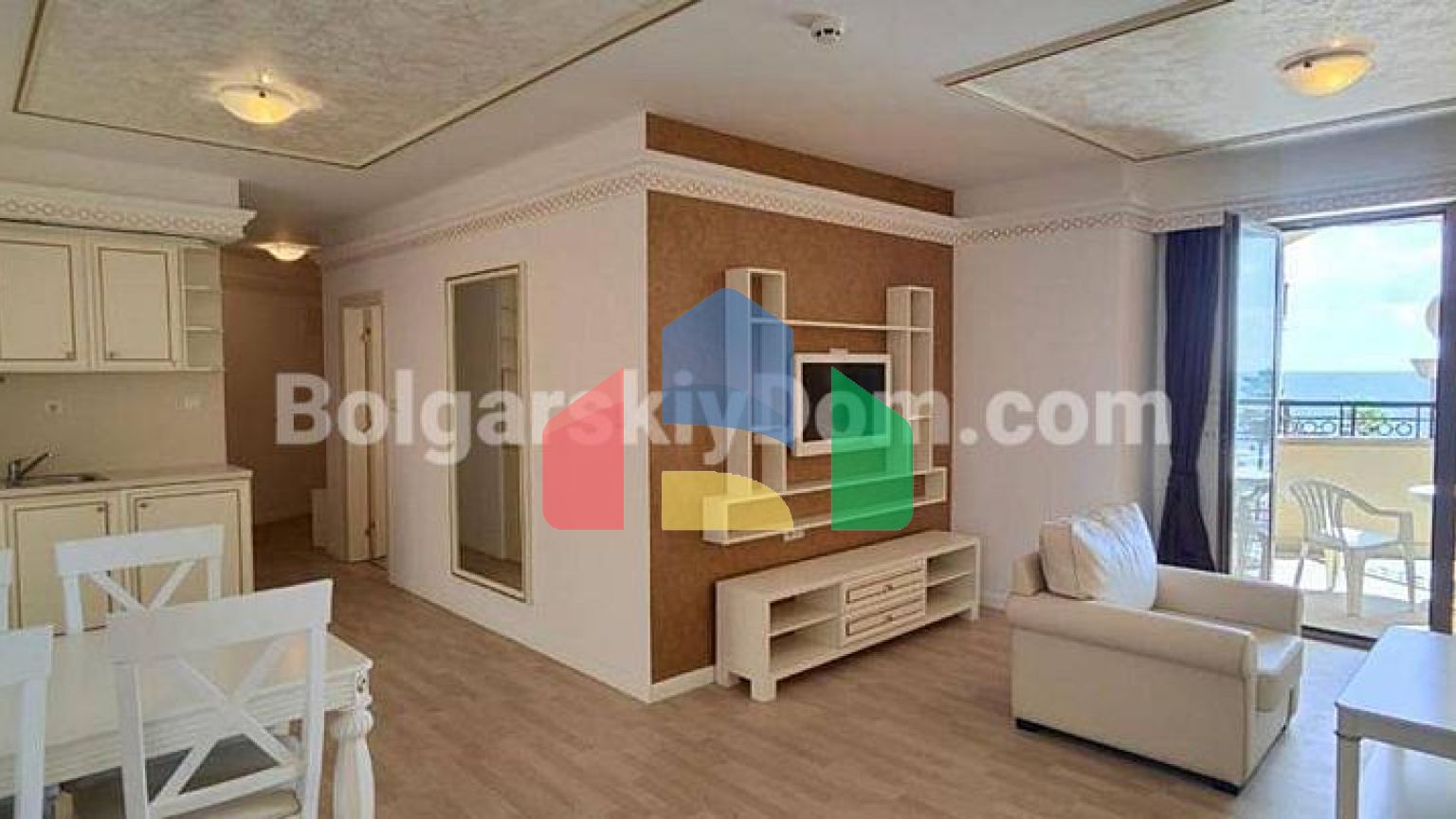 Двокімнатна квартира в Голден Реінбоу