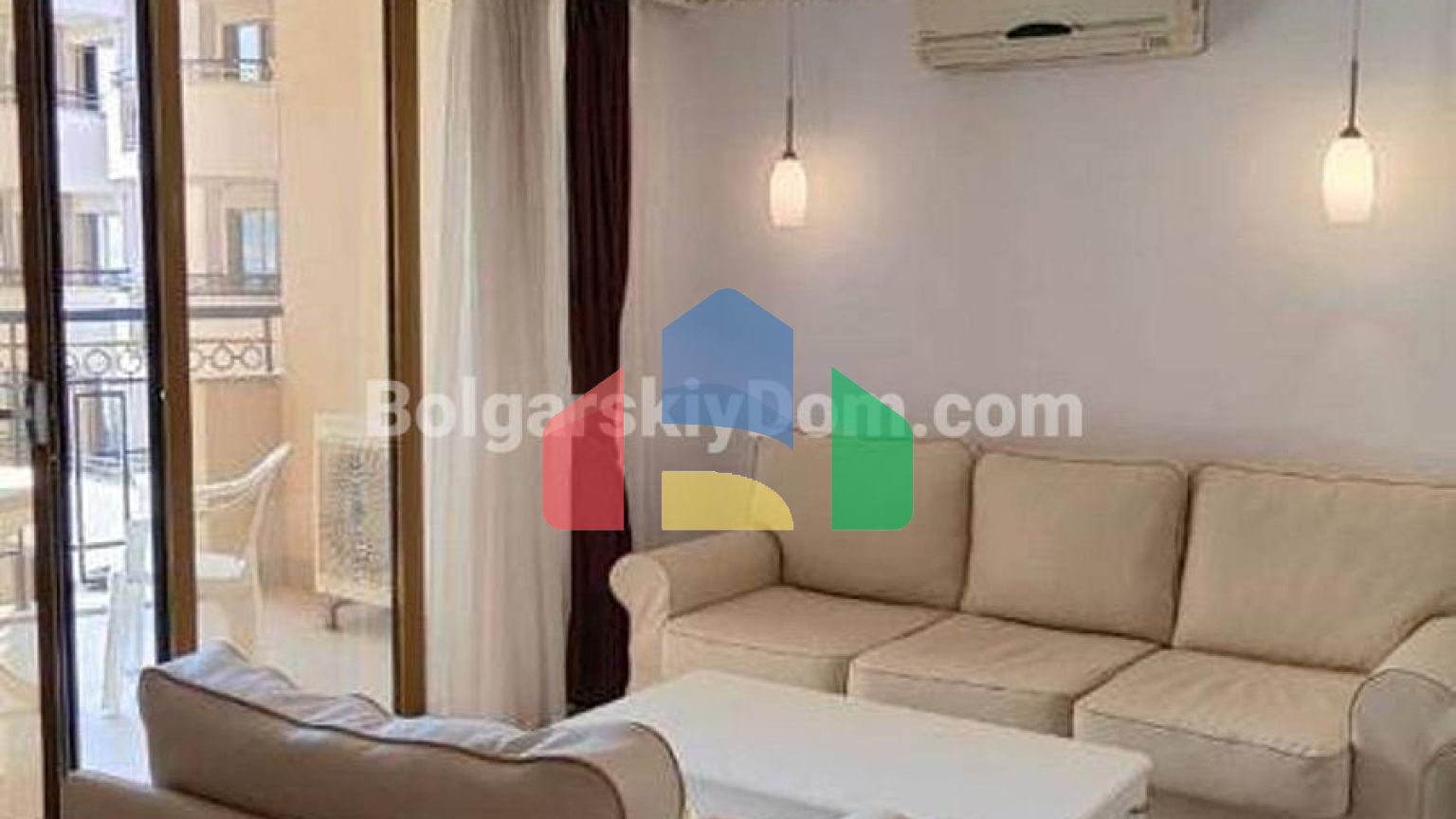 Двокімнатна квартира в Голден Реінбоу