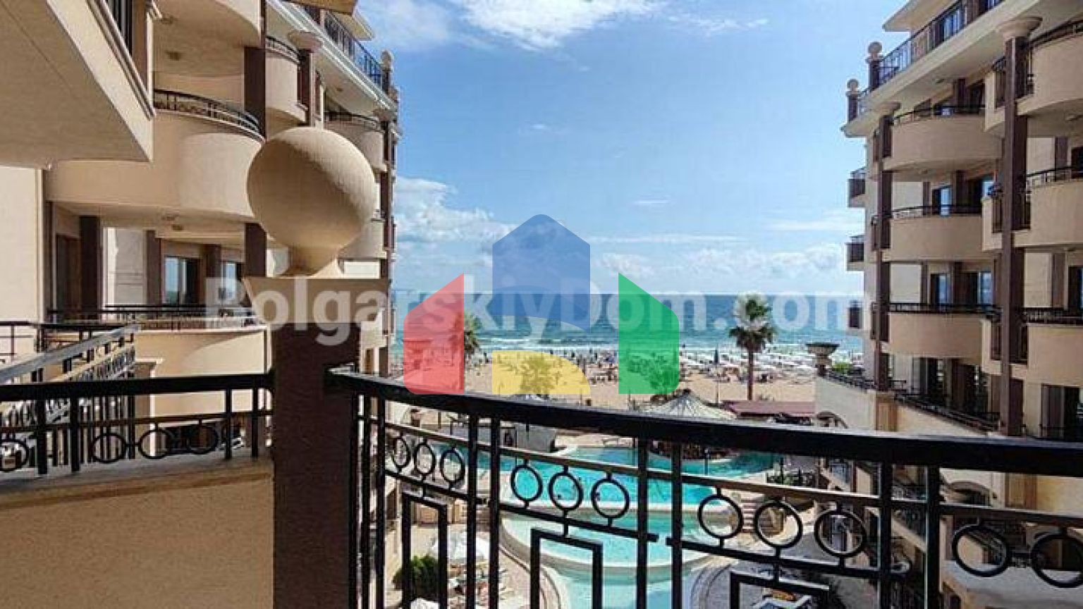 Двокімнатна квартира в Голден Реінбоу