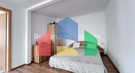 Трикімнатна квартира в Робінзон