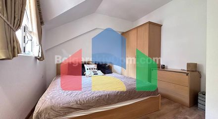 Трикімнатна квартира в Робінзон