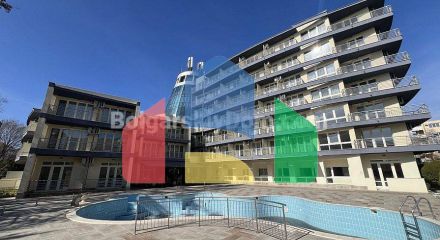 Двокімнатна квартира в Соле Мар