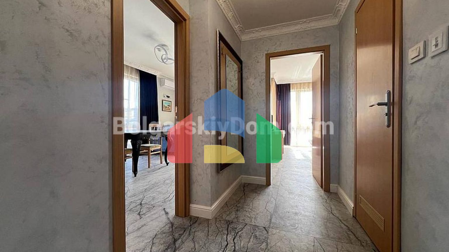 Двокімнатна квартира в Соле Мар