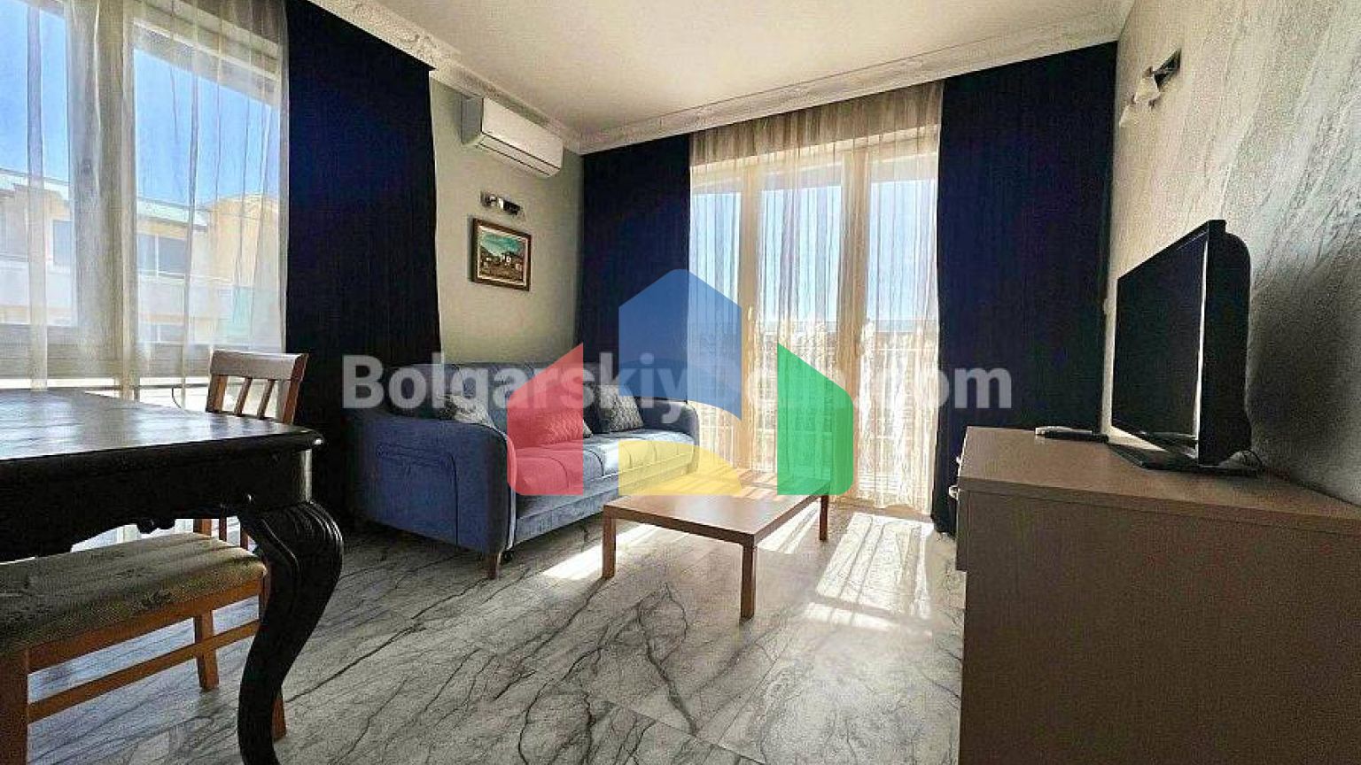 Двокімнатна квартира в Соле Мар