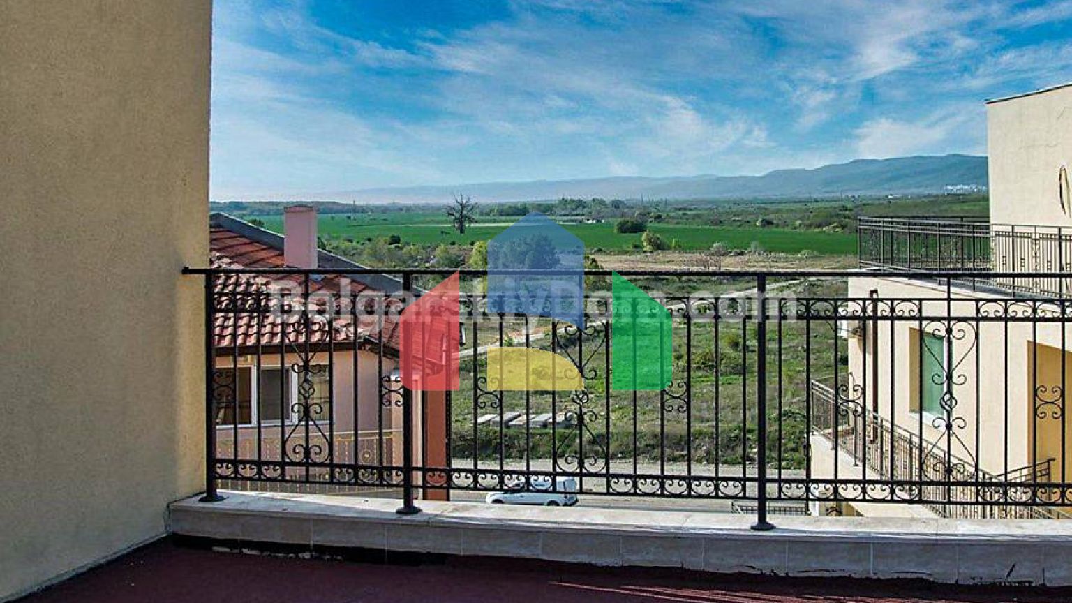 Двокімнатна квартира в Амадеус 19