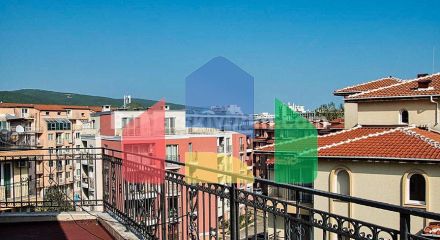 Двокімнатна квартира в Амадеус 19