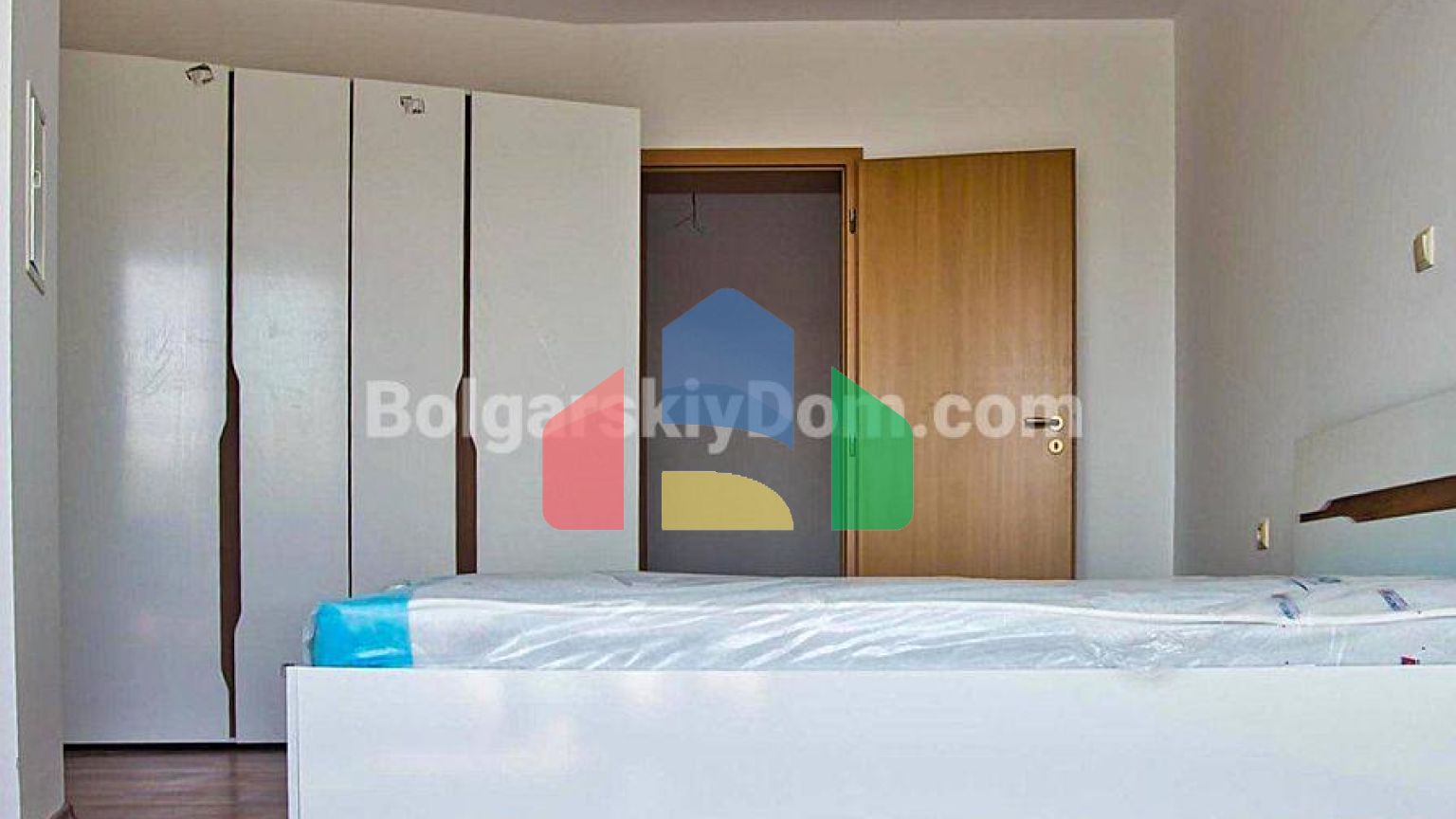 Двокімнатна квартира в Амадеус 19