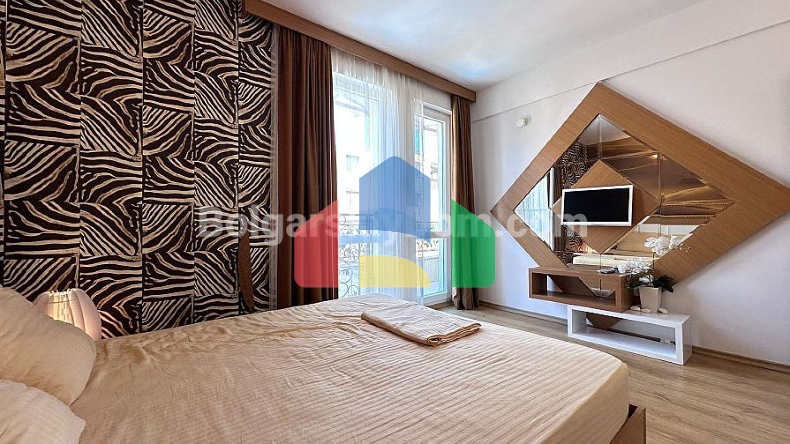 Трикімнатна квартира в Світ Хоум 2