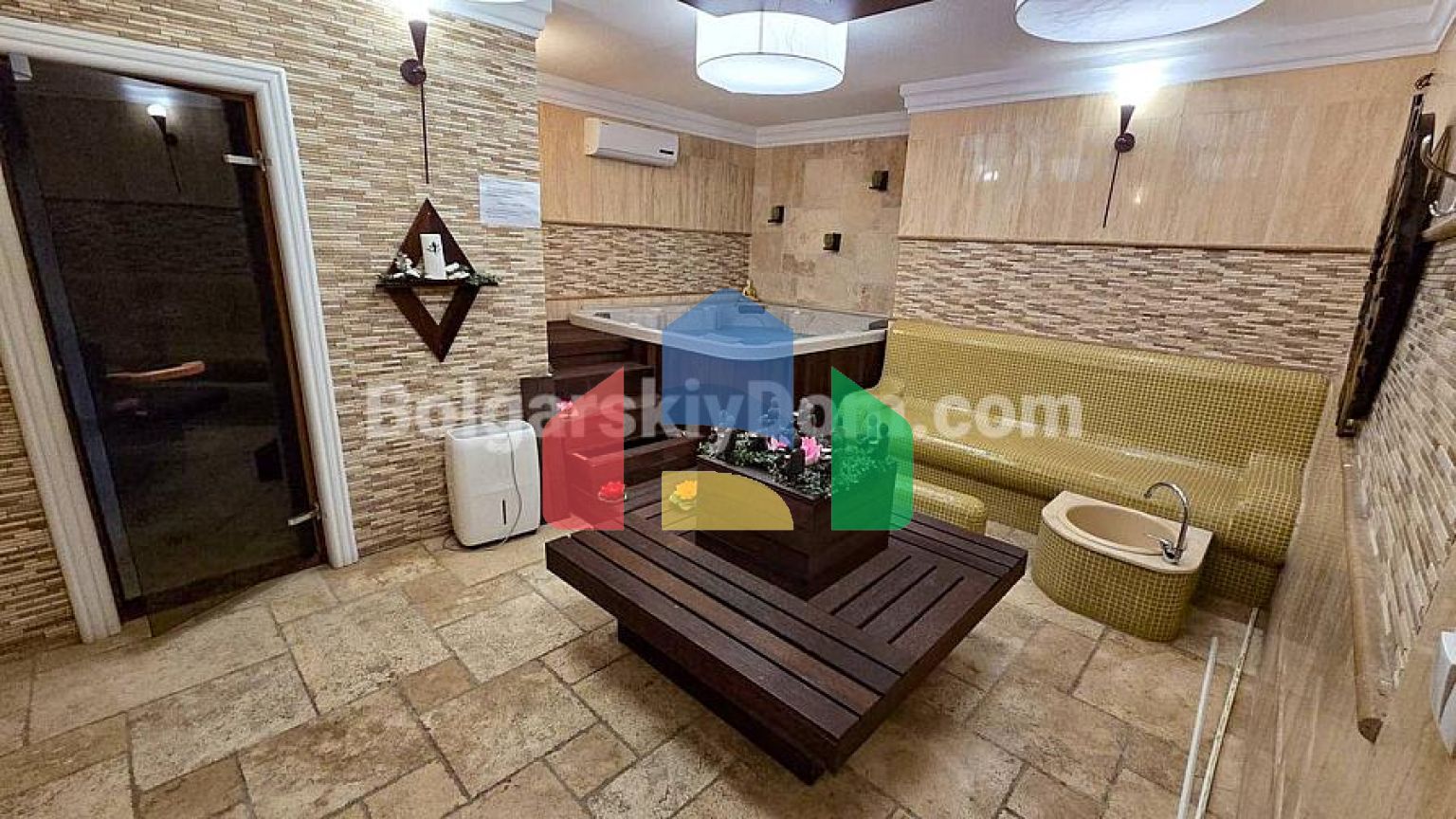 Трикімнатна квартира в Світ Хоум 2