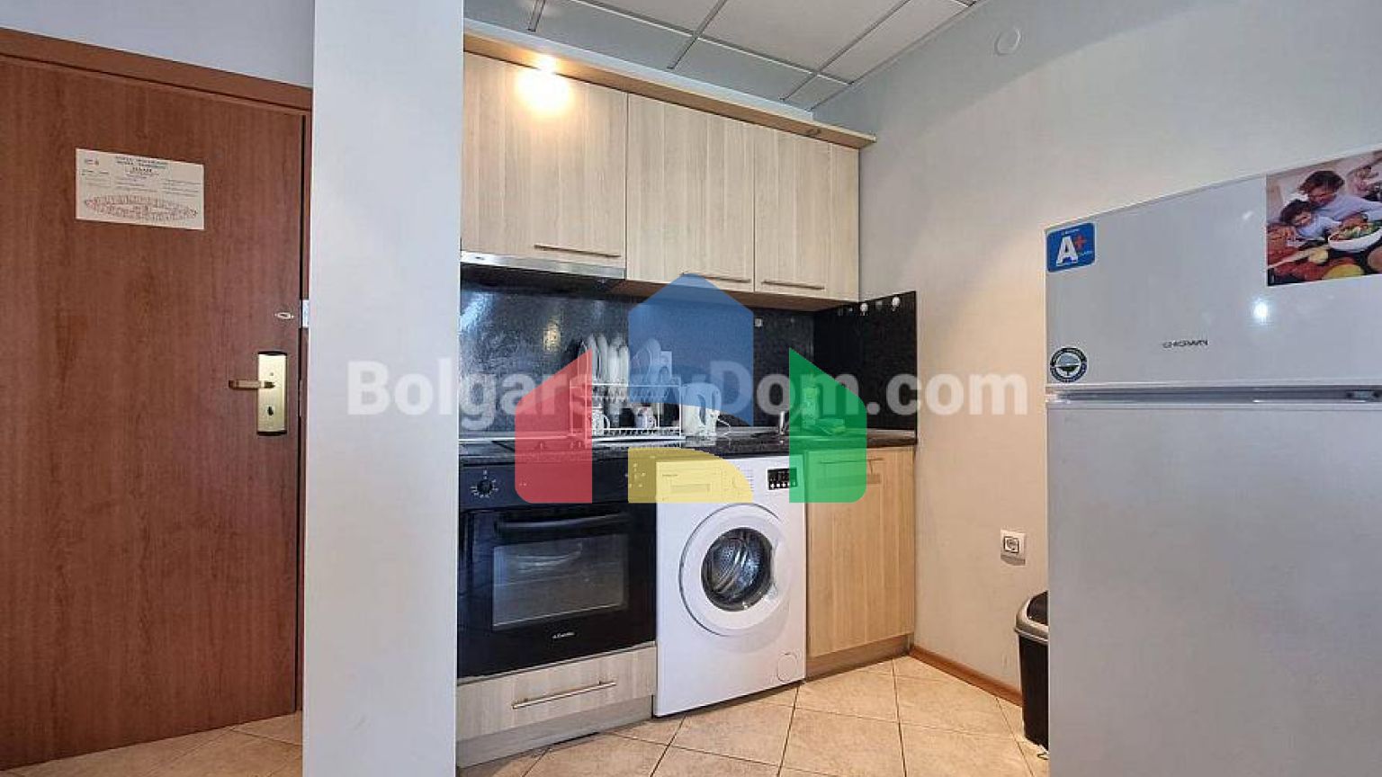 Двокімнатна квартира в Посейдон