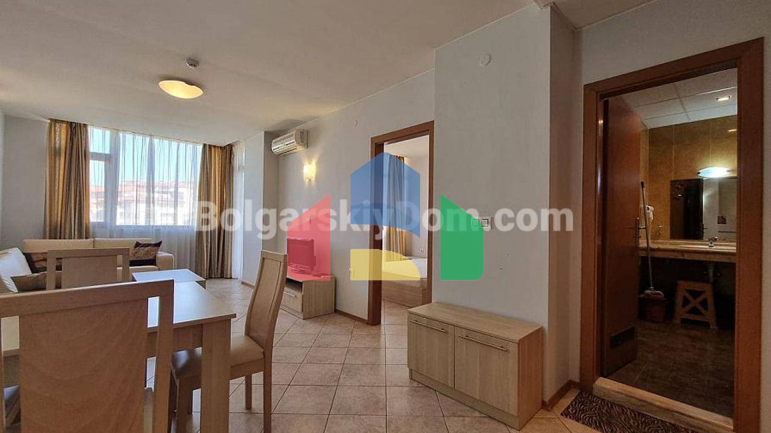 Двокімнатна квартира в Посейдон