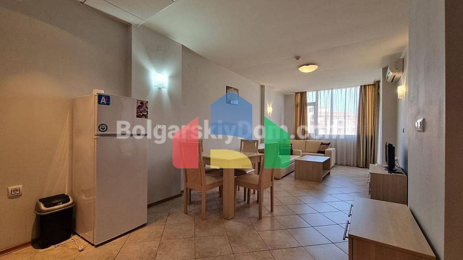 Двокімнатна квартира в Посейдон