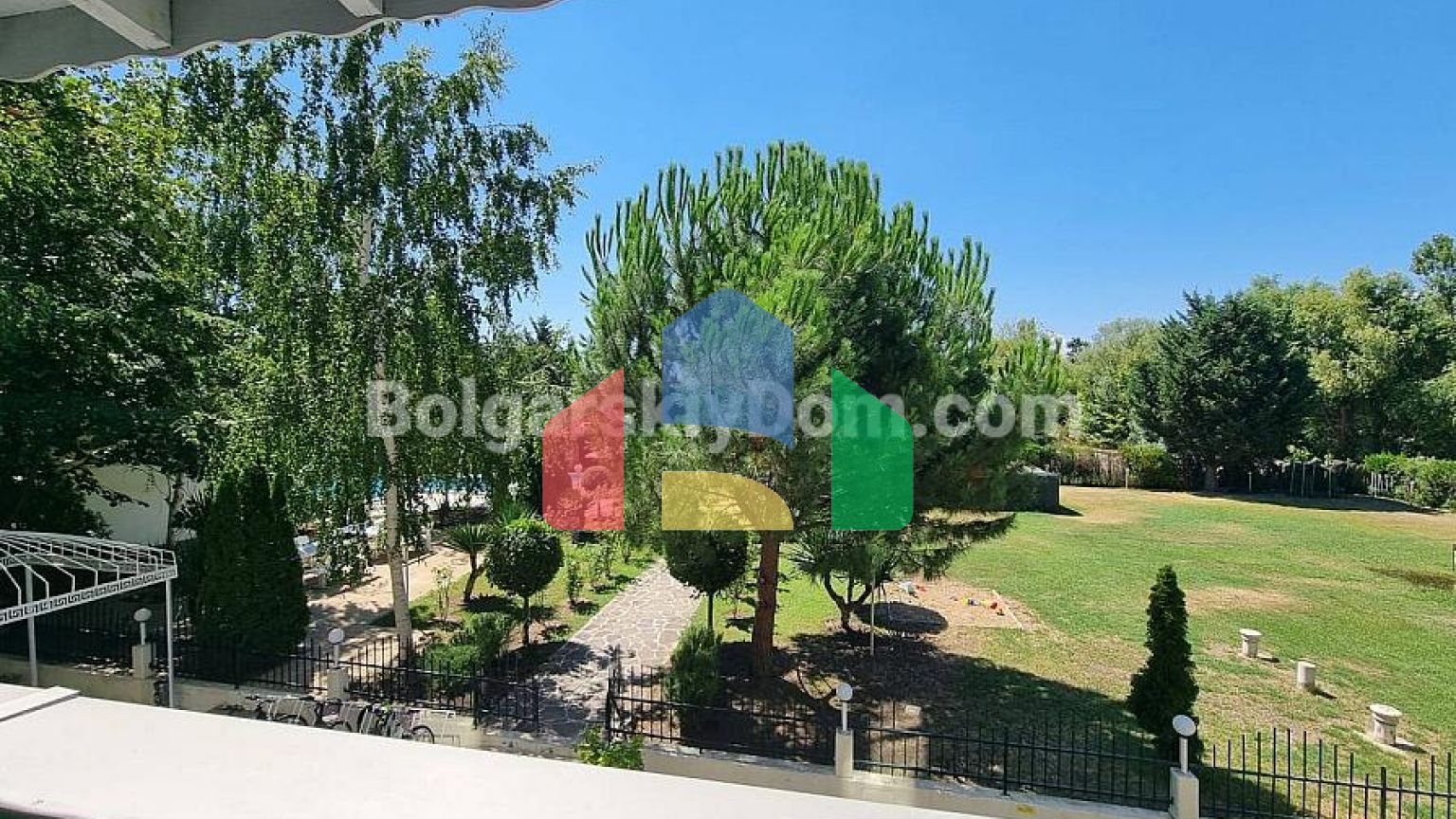 Двокімнатна квартира в Прима 1