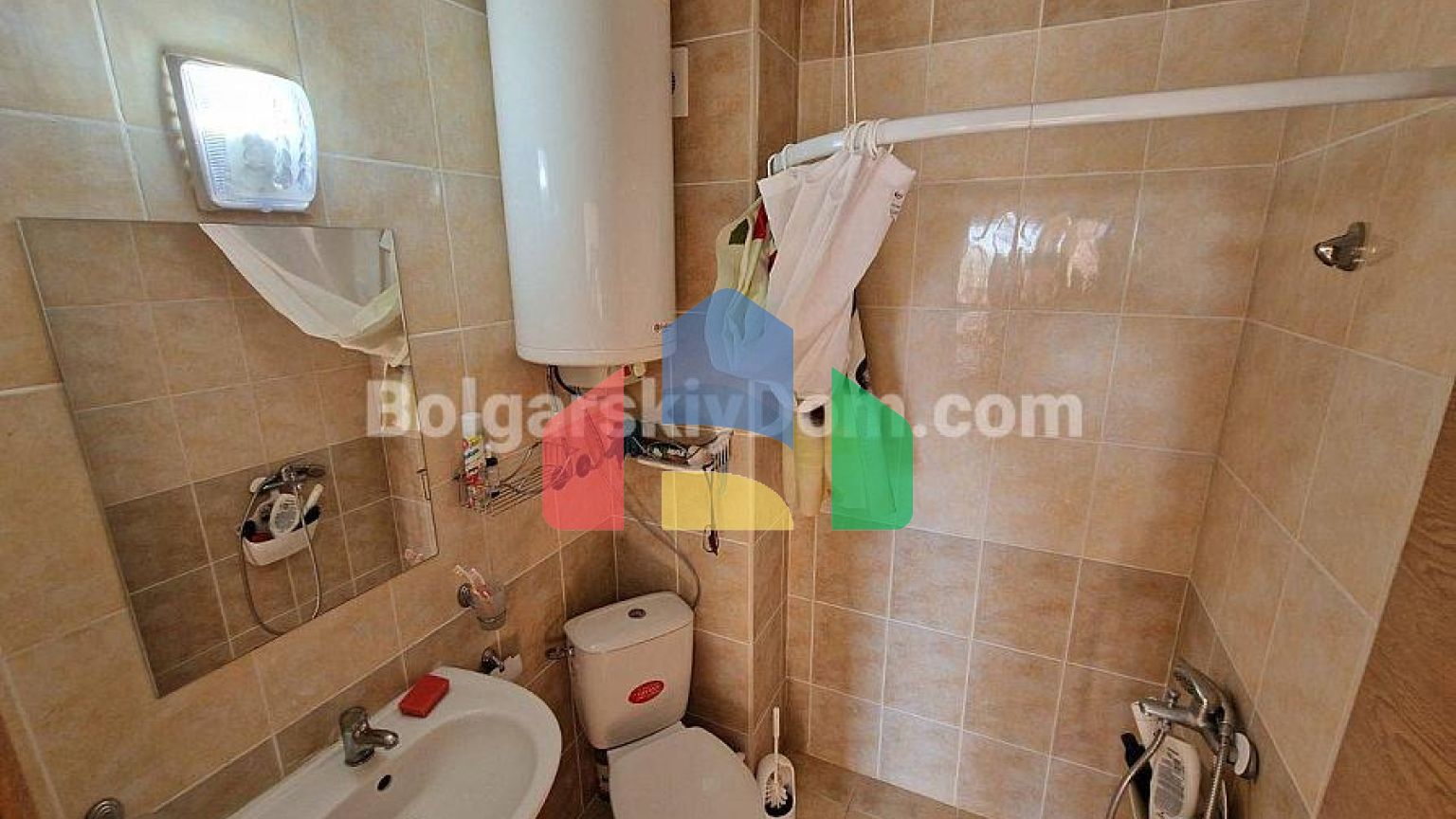 Двокімнатна квартира в Санні Дей 6