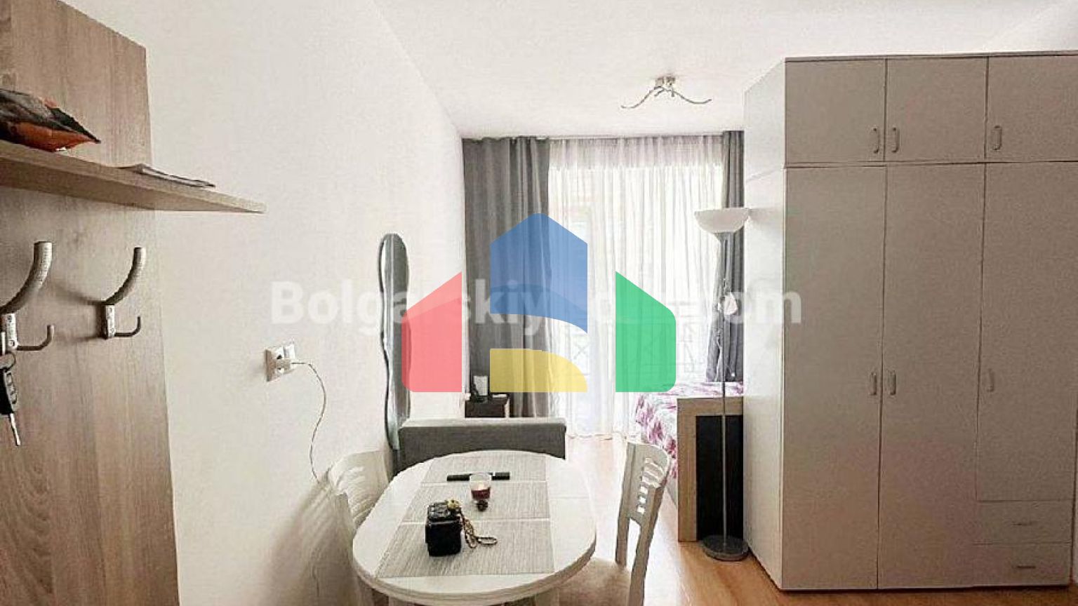 Квартира-студія в Санні Дей 6