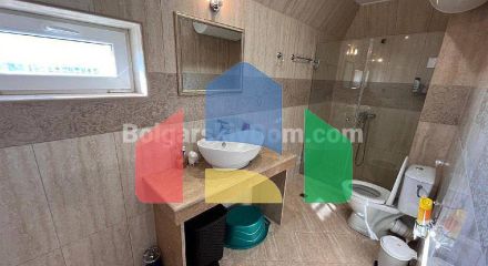 Трехкомнатная квартира в Изида Палас