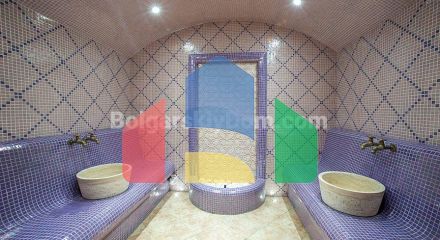 Трехкомнатная квартира в Изида Палас